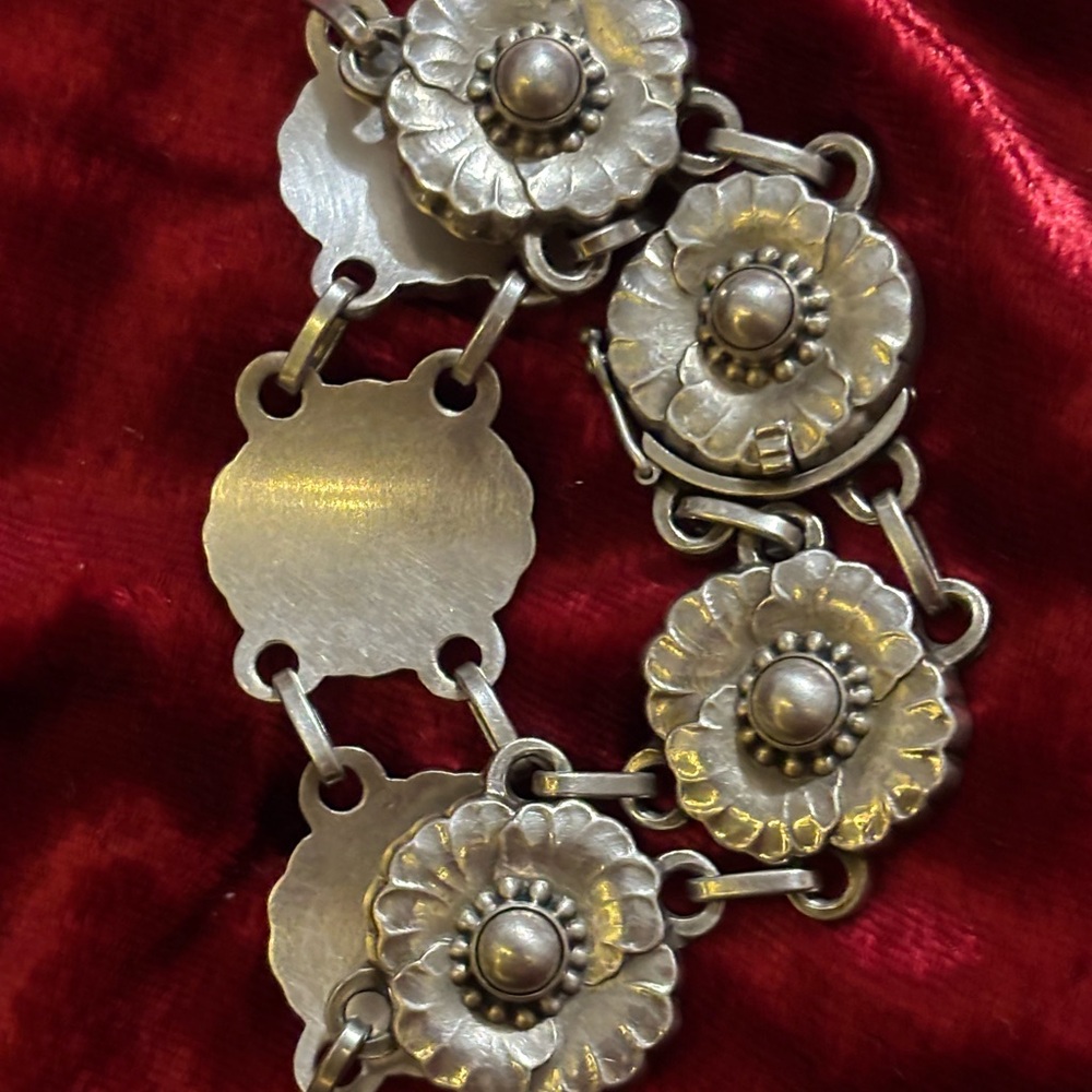 Rare Georg Jensen Sterling Silver “Blossom” Bracelet 1940’s. Trade 4 rose gold! - Picture 5 of 16